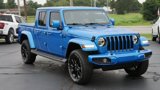 Used 2022 Jeep Gladiator Overland image 2