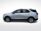 Used 2020 Chevrolet Equinox LT image 2