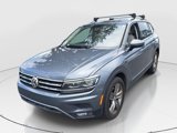 Used 2018 Volkswagen Tiguan SEL Premium image 2