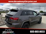 Used 2019 Jeep Grand Cherokee Altitude image 5