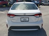 Used 2021 Toyota Corolla LE image 3