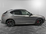 Used 2024 Alfa Romeo Stelvio Ti w/ Performance Driving Package image 6