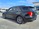 Certified 2021 Ford Explorer XLT w/ Equipment Group 202A image 5