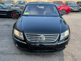 Used 2004 Volkswagen Phaeton W12 image 4