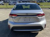 Used 2022 Toyota Corolla LE image 4