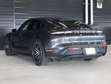 Used 2023 Porsche Taycan image 3