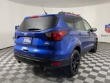 Used 2019 Ford Escape SE image 3