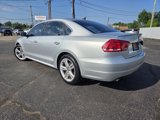 Used 2014 Volkswagen Passat 1.8T SE image 4