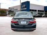 Used 2017 Honda Accord Sport image 4