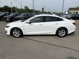 Used 2024 Chevrolet Malibu LT image 3