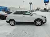 Used 2022 Chevrolet Equinox LT image 2