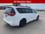 Used 2018 Chrysler Pacifica Touring Plus w/ S Appearance Package image 5