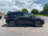 Used 2022 Ford Escape SE image 2