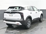 New 2025 Nissan Kicks S image 3