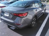Used 2022 Nissan Sentra SV image 3