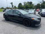 Used 2018 Toyota Camry XLE image 2