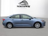 Used 2022 Toyota Corolla LE image 3