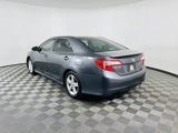 Used 2014 Toyota Camry L image 3
