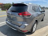 Used 2018 Nissan Rogue SV image 6