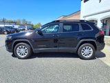 Used 2022 Jeep Cherokee Latitude Lux w/ Mopar Interior Package image 4