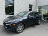 Used 2018 Porsche Cayenne S image 2
