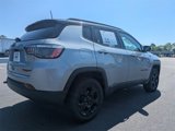 Used 2023 Jeep Compass Trailhawk image 4