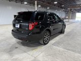 Used 2015 Ford Explorer XLT w/ Equipment Group 202B image 6