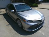 Used 2018 Toyota Camry XLE image 2