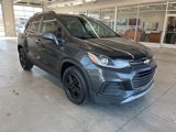 Used 2018 Chevrolet Trax LT w/ LT Convenience Package image 3