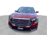 Used 2022 GMC Terrain SLT w/ Tech Package image 3