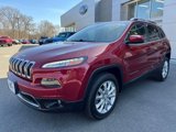 Used 2017 Jeep Cherokee Limited image 2