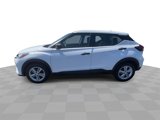 Used 2023 Nissan Kicks S image 5