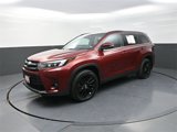 Used 2019 Toyota Highlander SE image 3