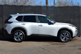Used 2023 Nissan Rogue SV image 2