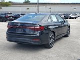 New 2025 Volkswagen Jetta SE image 3