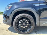 Used 2024 Volkswagen Taos SE image 5