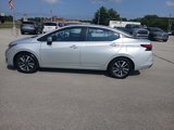 Used 2023 Nissan Versa SV image 2