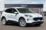 Used 2020 Ford Escape SE image 2