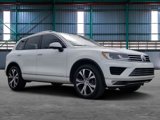 Used 2017 Volkswagen Touareg Wolfsburg Edition image 6