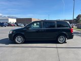 Used 2019 Dodge Grand Caravan SXT image 2