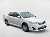 Used 2014 Toyota Camry LE image 3