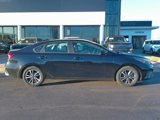Used 2022 Kia Forte LXS image 2
