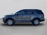 Used 2018 Ford Explorer XLT w/ Equipment Group 201A image 2