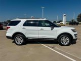 Used 2017 Ford Explorer XLT w/ Equipment Group 201A image 2