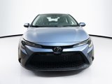Used 2022 Toyota Corolla LE image 2