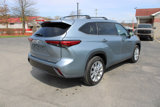 Used 2021 Toyota Highlander Limited image 5