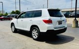Used 2013 Toyota Highlander FWD image 4