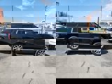 Used 2017 GMC Yukon XL Denali image 6
