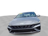 Used 2024 Hyundai Elantra SEL image 3