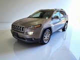 Used 2017 Jeep Cherokee Limited image 2